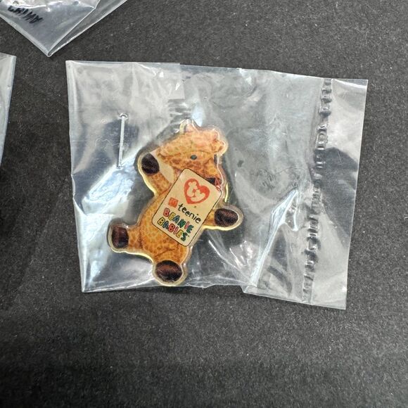 TY MCDONALD'S SPECIAL EDITION TEENIE BEANIE BABY CREW PIN SET 1998 ~ 7 PIN SET - Picture 5 of 9